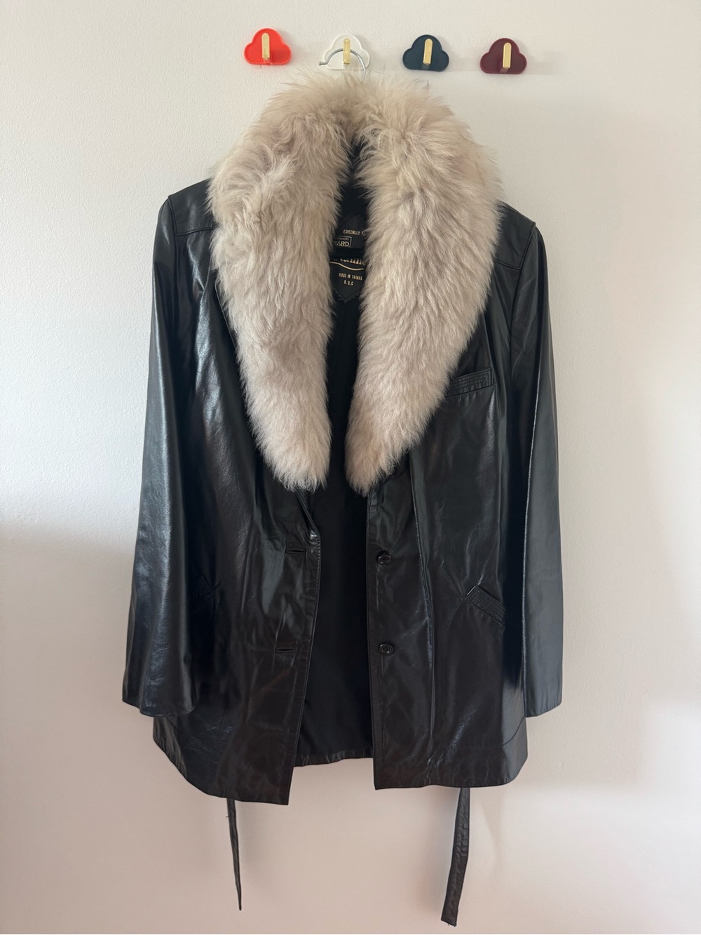 Vintage Black Leather Jacket with Cream Fur Shawl Collar